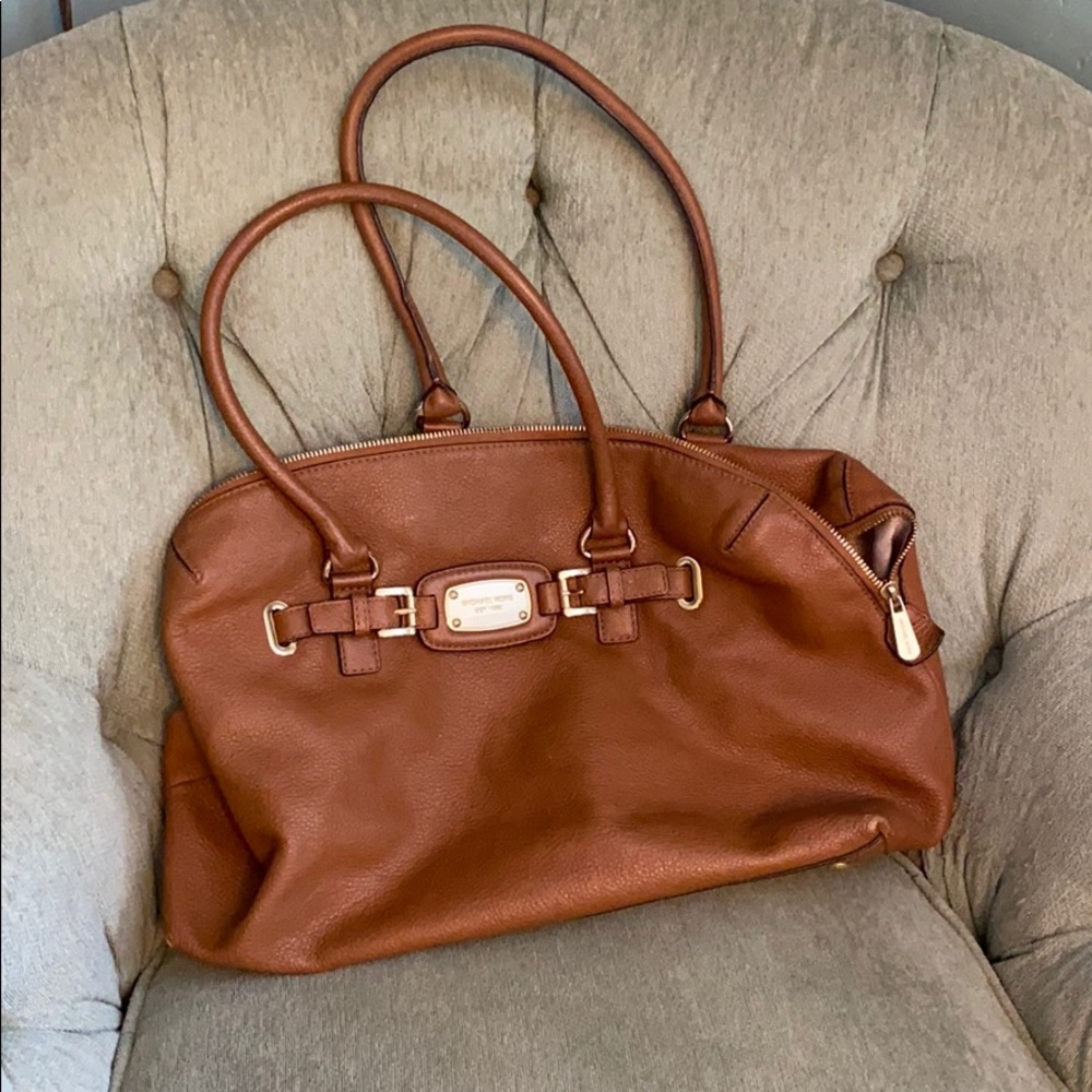 Michael kors large shoulder bag